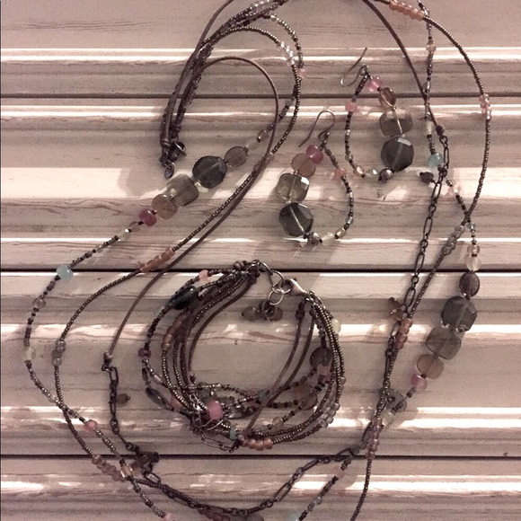 Silpada Jewelry - Silpada mix stone necklace earrings bracelet N2112